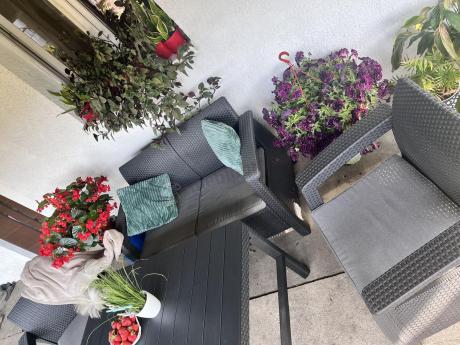 Zestaw ogrodowy z podnoszonym stolikiem Corfu Set Lyon Grafitowy