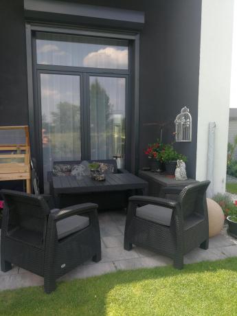 Zestaw ogrodowy z podnoszonym stolikiem Corfu Set Lyon Grafitowy