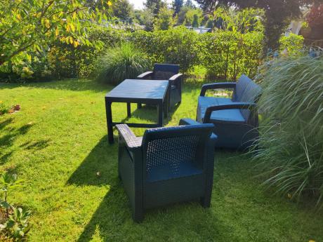 Zestaw ogrodowy z podnoszonym stolikiem Corfu Set Lyon Grafitowy