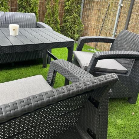 Zestaw ogrodowy z podnoszonym stolikiem Corfu Set Lyon Grafitowy