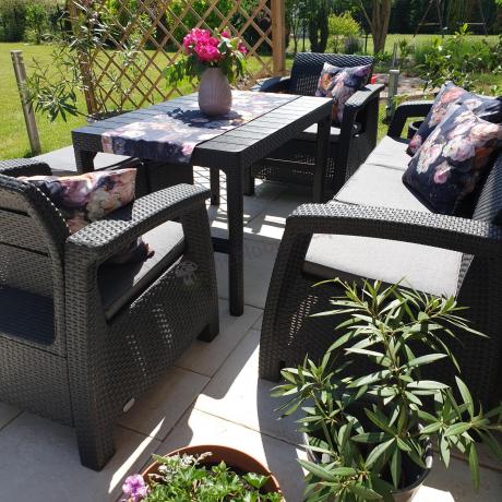 Zestaw ogrodowy z podnoszonym stolikiem Corfu Set Lyon Max Grafitowy + pufy