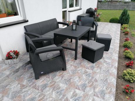 Zestaw ogrodowy z podnoszonym stolikiem Corfu Set Lyon Max Grafitowy + pufy