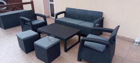 Zestaw ogrodowy z podnoszonym stolikiem Corfu Set Lyon Max Grafitowy + pufy