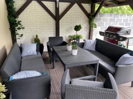 Zestaw ogrodowy z podnoszonym stolikiem