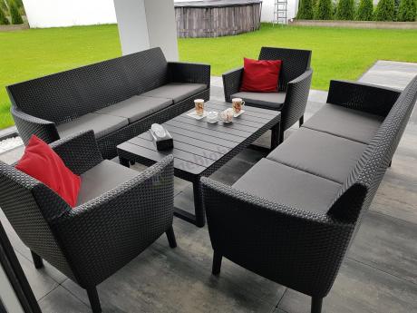 Zestaw ogrodowy z podnoszonym stolikiem