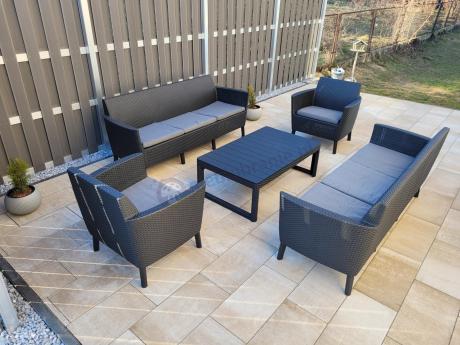 Zestaw ogrodowy z podnoszonym stolikiem