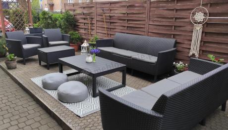 Zestaw ogrodowy z podnoszonym stolikiem