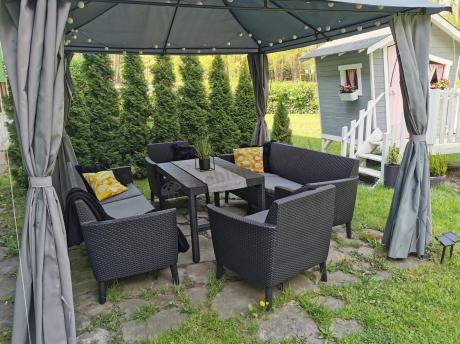 Zestaw ogrodowy z podnoszonym stolikiem