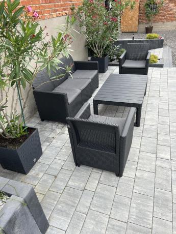 Zestaw ogrodowy z sofą, 2 fotelami i stołem podnoszonym K3L grafit