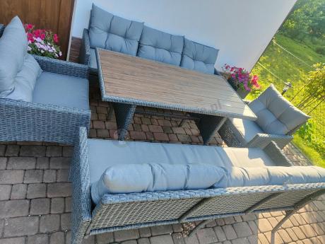 Zestaw ogrodowy z sofami 175cm, fotelami i wysokim stołem polywood Perata Grande Anthracite