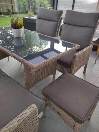 Zestaw szarych mebli technorattanowych obiadowych z wysokimi oparciami Lirata Dining