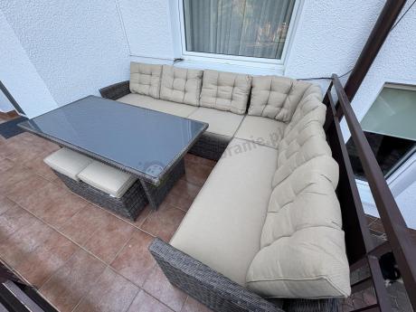 Zestaw technorattanowy na taras narożnik z poduszkami z pikowaniem + pufy i stół Cofete Brown