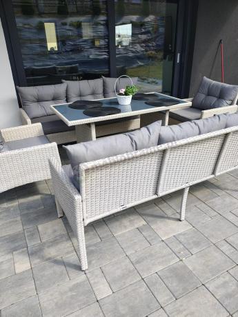 Zestaw technorattanowy z wysokim stołem Perata Grande Light Grey