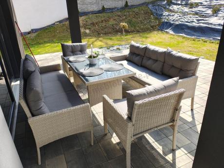 Zestaw technorattanowy z wysokim stołem Perata Grande Light Grey