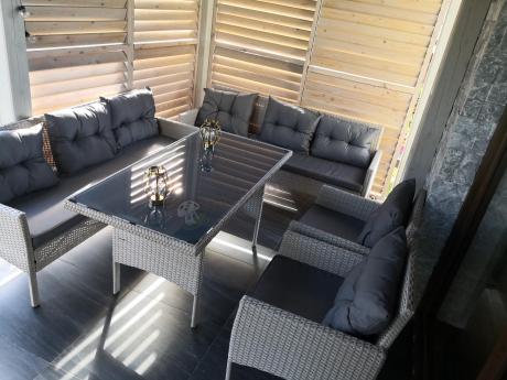 Zestaw technorattanowy z wysokim stołem Perata Grande Light Grey