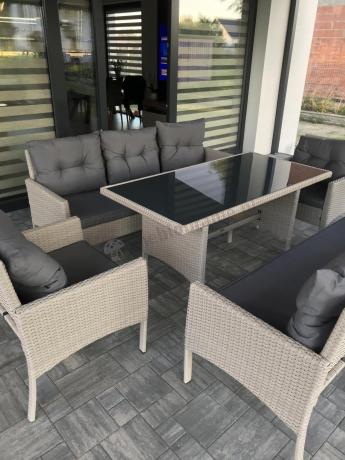 Zestaw technorattanowy z wysokim stołem Perata Grande Light Grey