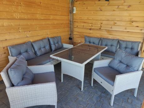 Zestaw technorattanowy z wysokim stołem Perata Grande Light Grey