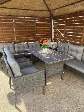 Zestaw z sofami 175cm, fotelami i wysokim stołem Perata Grande Anthracite