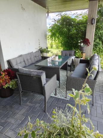 Zestaw z sofami 175cm, fotelami i wysokim stołem Perata Grande Anthracite