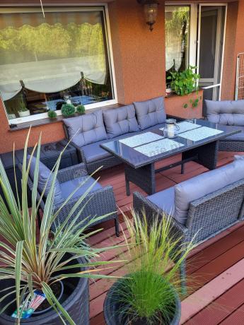 Zestaw z sofami 175cm, fotelami i wysokim stołem Perata Grande Anthracite