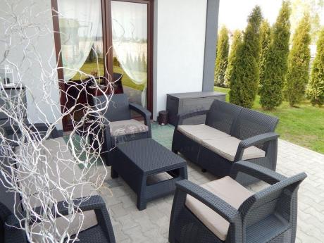 Grafitowe meble ogrodowe Corfu Set Triple Max na tarasie