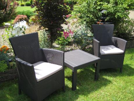 Brązowe meble na mały balkon Rosario Balcony Set
