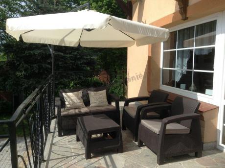 Zestaw Corfu Set brązowy uzupełniony uroczymi jaśkami