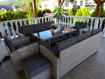 Aranżacja: 2x Pufa technorattan z poduszką Nilamito Light Grey