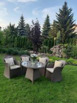 Aranżacja: Altito Quatro Dining zestaw obiadowy z technorattanu Zebra & Beige