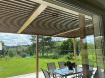 Aranżacja: Aluminiowa pergola na taras 3x6 z lamelami Lufel - imitacja drewna