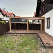 Aranżacja: Aluminiowa pergola na taras 3x6 z lamelami Lufel - imitacja drewna