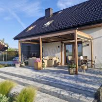 Aranżacja: Aluminiowa pergola na taras 3x6 z lamelami Lufel - imitacja drewna