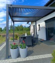Aranżacja: Aluminiowa pergola na taras wolnostojąca Lufel 3x4 - Antracite