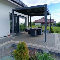 Aranżacja: Aluminiowa pergola na taras wolnostojąca Lufel 3x4 - Antracite