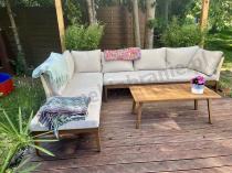 Aranżacja: Aluminiowy "drewniany" narożnik tarasowy w stylu boho Oluf Cream