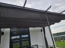 Aranżacja: Antracytowa pergola ogrodowa z zasłonami Hiro 3x4 - Grey