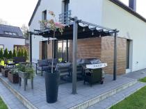 Aranżacja: Antracytowa pergola tarasowa 3x4 aluminium Kirn Szary