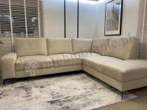 Aranżacja: Beżowy narożnik Flavio Slim z funkcją spania 255x214cm prawy
