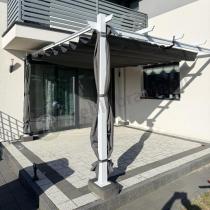 Aranżacja: Biała Aluminiowa pergola na taras z zasłonami Kirn 4x4 - Grey White