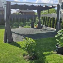 Aranżacja: Biała Aluminiowa pergola na taras z zasłonami Kirn 4x4 - Grey White