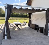 Aranżacja: Biała Aluminiowa pergola na taras z zasłonami Kirn 4x4 - Grey White