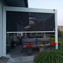 Aranżacja: Biała aluminiowa pergola tarasowa 3x3 żaluzjowa Lufel