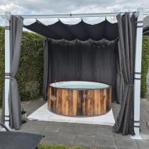 Aranżacja: Biała pergola na taras z zasłonami Kirn 3x3 - Grey White - 2025