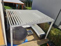 Aranżacja: Biała wolnostojąca pergola tarasowa 3x4 aluminiowa Mirador Deluxe