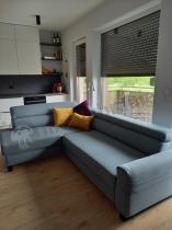 Aranżacja: Błękitny narożnik z funkcją spania Livio 249x184 cm Evolution 13 ice blue lewy