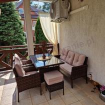 Aranżacja: Brązowe meble technorattanowe z wysokim stołem 120cm i sofą Torino Dining