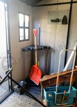 Aranżacja: Corner Tool Rack stojak na narzędzia ogrodowe