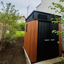 Aranżacja: Domek narzędziowy woodlook Miravel 188 x 180 cm Brown (3,4m2)