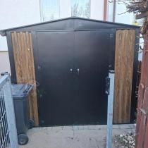 Aranżacja: Domek ogrodowy z grubszej blachy Hartt Plus 240x300x205cm - drzwi na zawiasach - Wooden