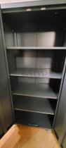 Aranżacja: Duża metalowa szafa do przechowywania na kółkach - Tone 1828 x 800 x 420 mm